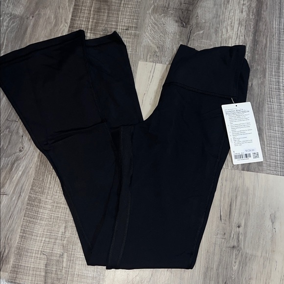 Lululemon Align HR MIni -Flare Leggings 32” Black 6,8,10,12 & 14 NWT - Picture 3 of 14